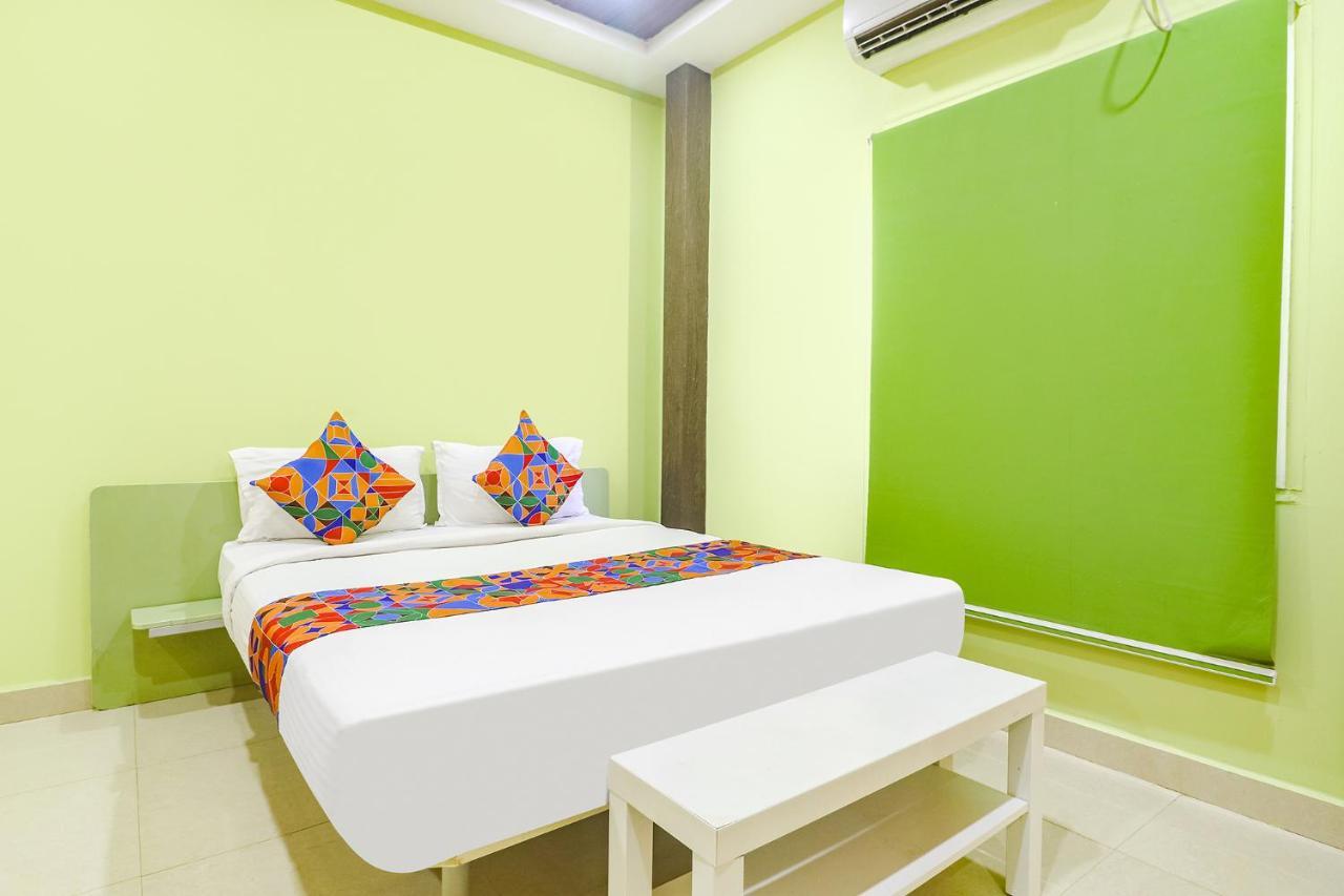 Fabexpress Airport Stay Inn - Nr Hyderabad International Airport, Shamshabad Ngoại thất bức ảnh